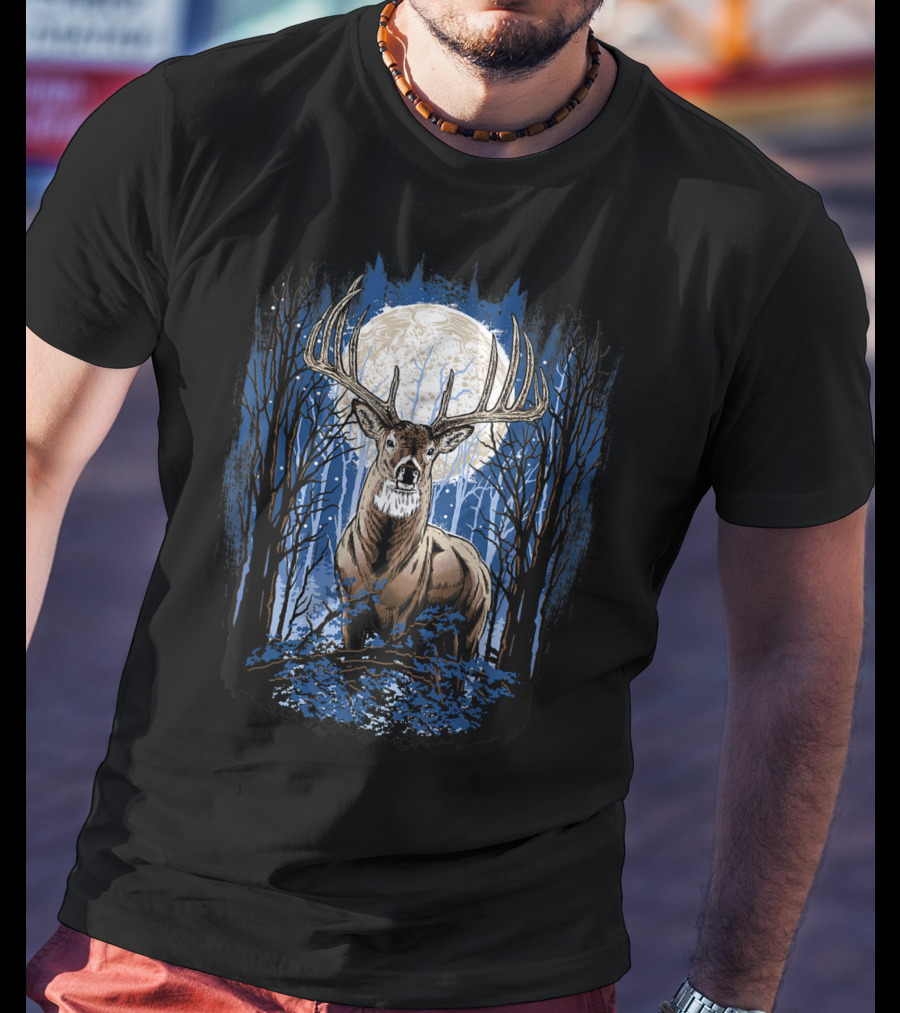 Big Whitetail Buck With Full Moon In Forest Deer For Hunters T-Shirt