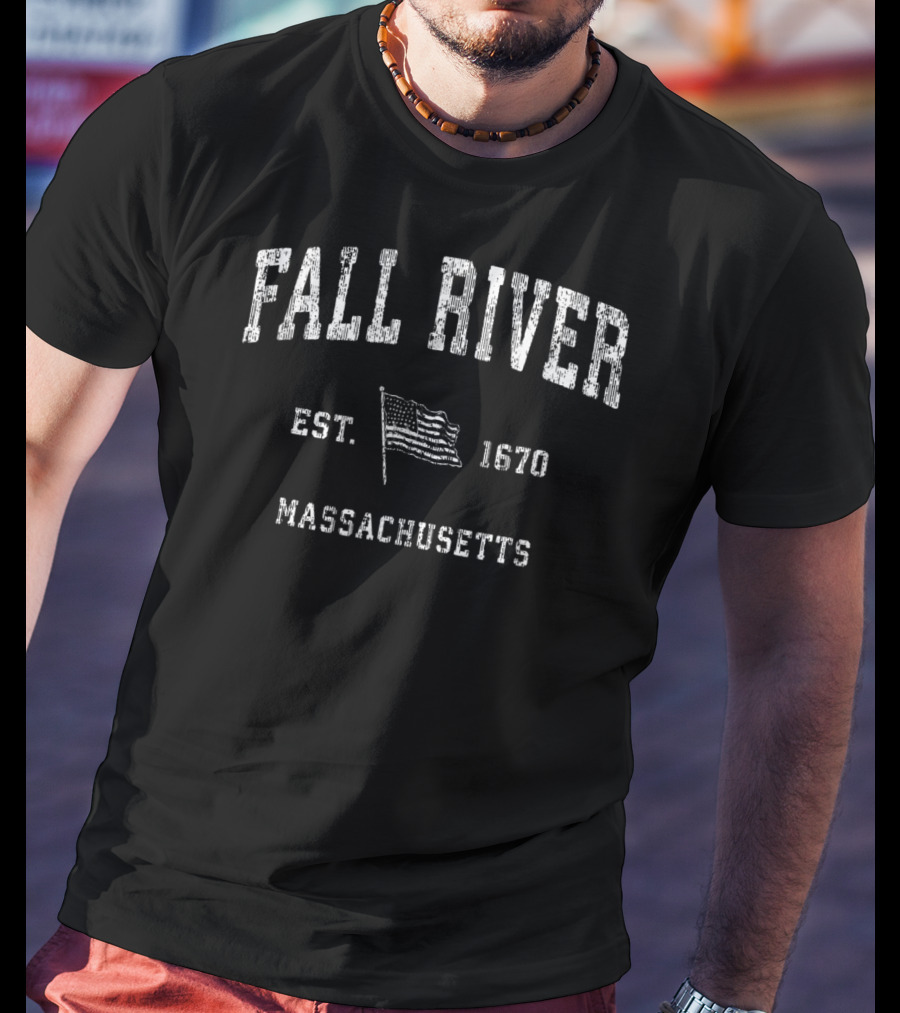 Fall River Massachusetts Est. 1670 Vintage US Flag T-Shirt