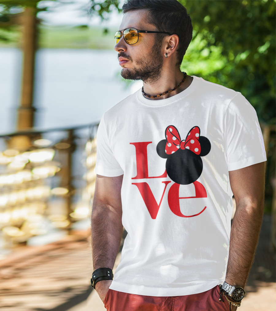 Minnie Mouse Love Bow T-Shirt