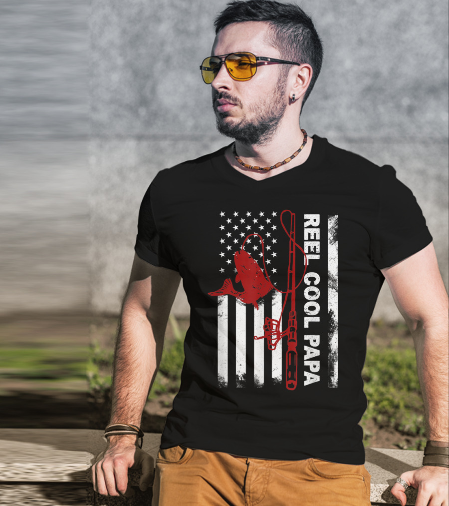 Reel Cool Papa American Flag Fishing Rod And Fish T-Shirt