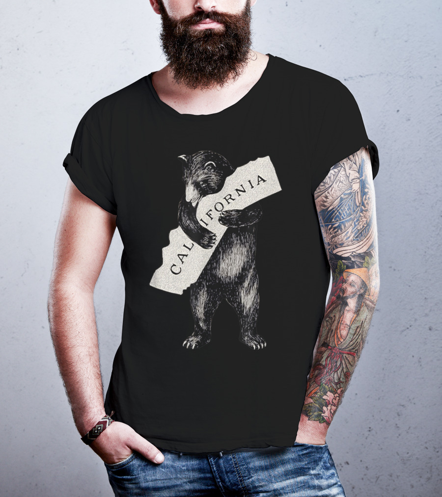 Retro I Love California Bear Hugging State Vintage Cali T-Shirt