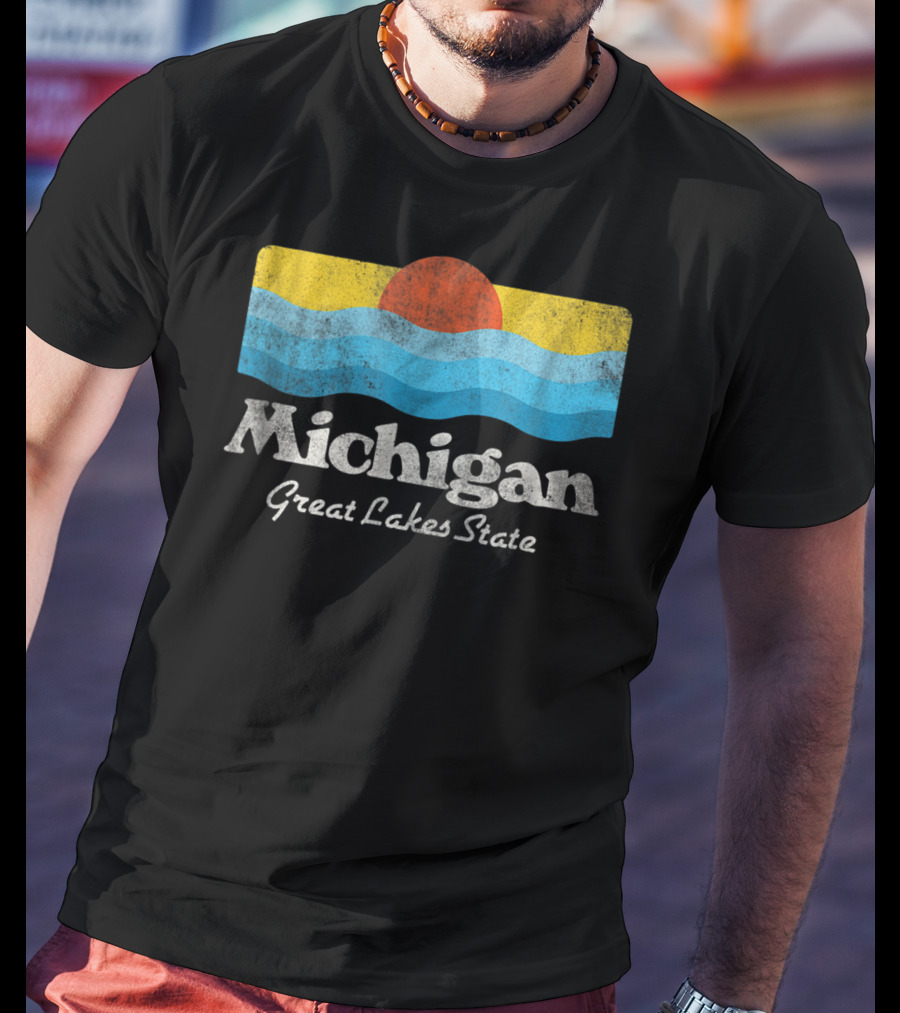 Michigan Great Lakes State Retro Sun And Waves T-Shirt