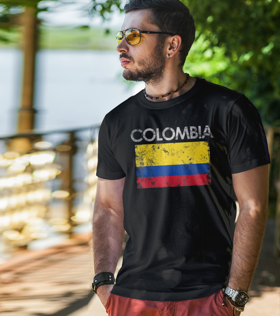 Colombia Flag Vintage Colombian Pride T-Shirt