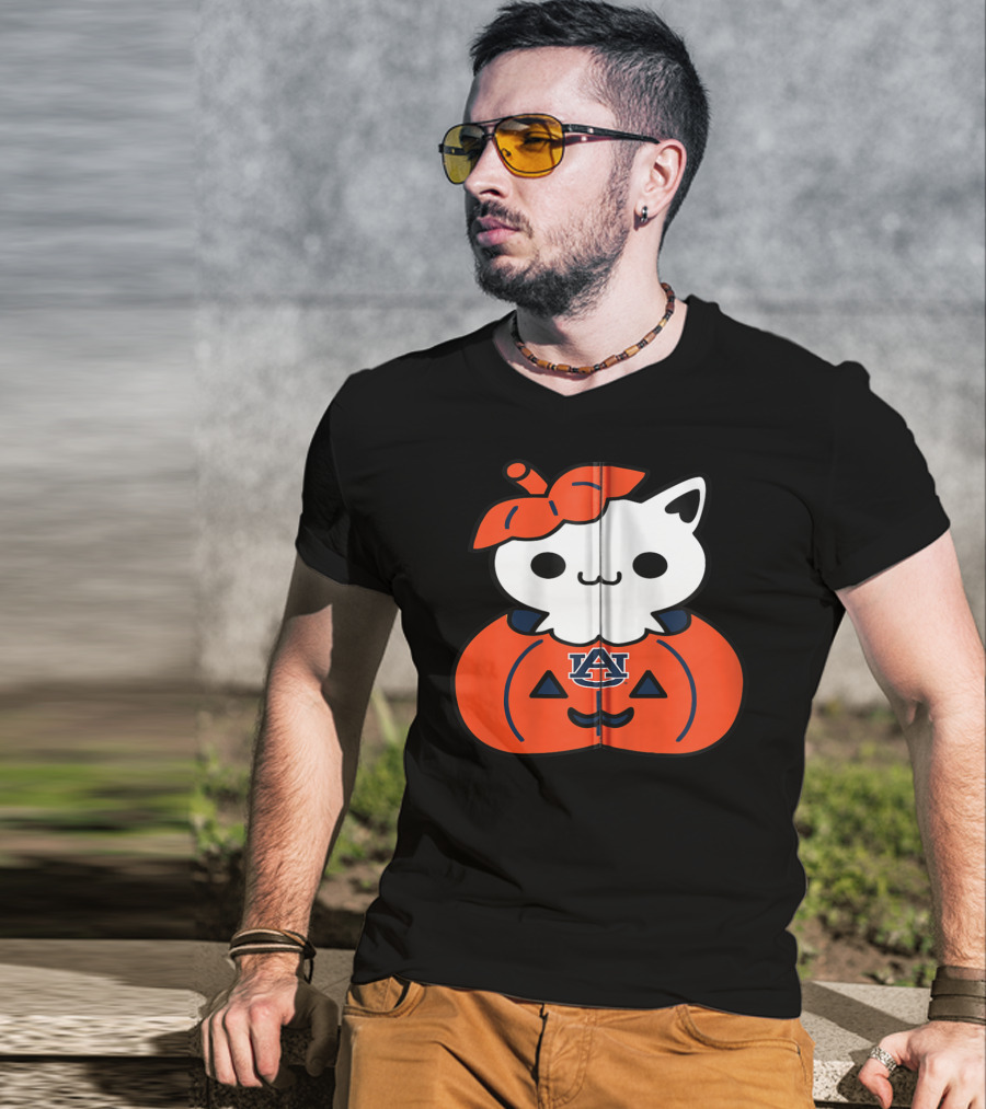 Auburn Tigers Cat In Pumpkin Halloween T-Shirt