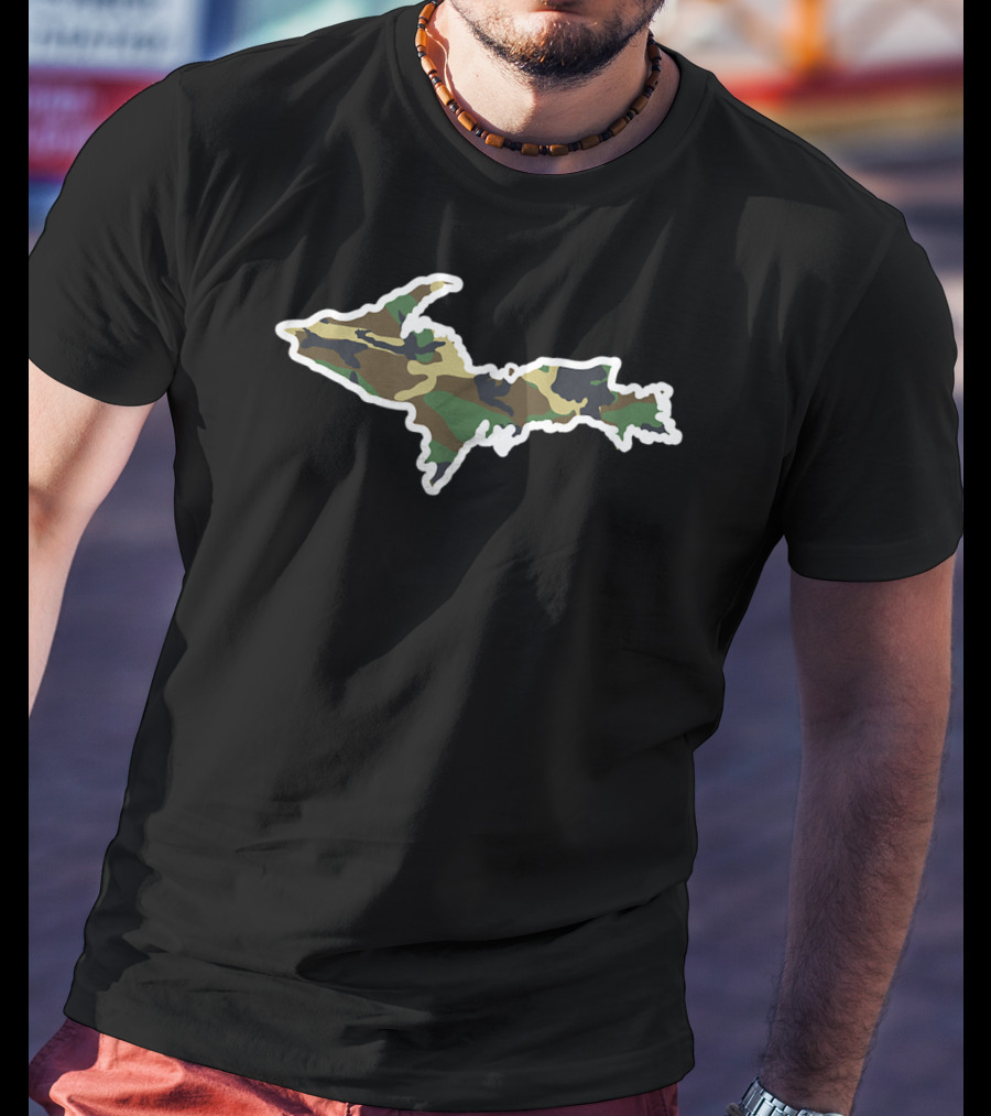 Michigan Upper Peninsula Camouflage Yooper Hunting Men's T-Shirt