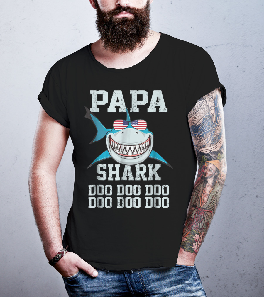 Papa Shark Doo Doo Doo Doo American Flag Sunglasses Fathers T-Shirt