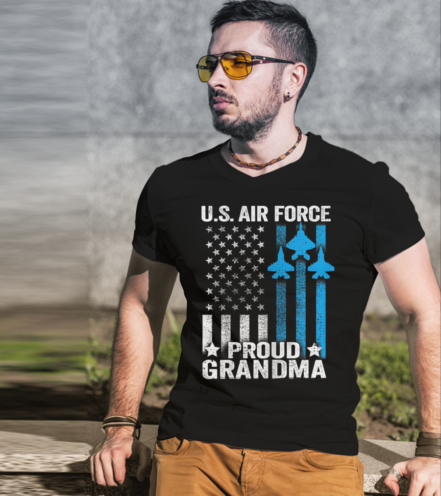U.S. Air Force Proud Grandma Stars And Jets USAF T-Shirt