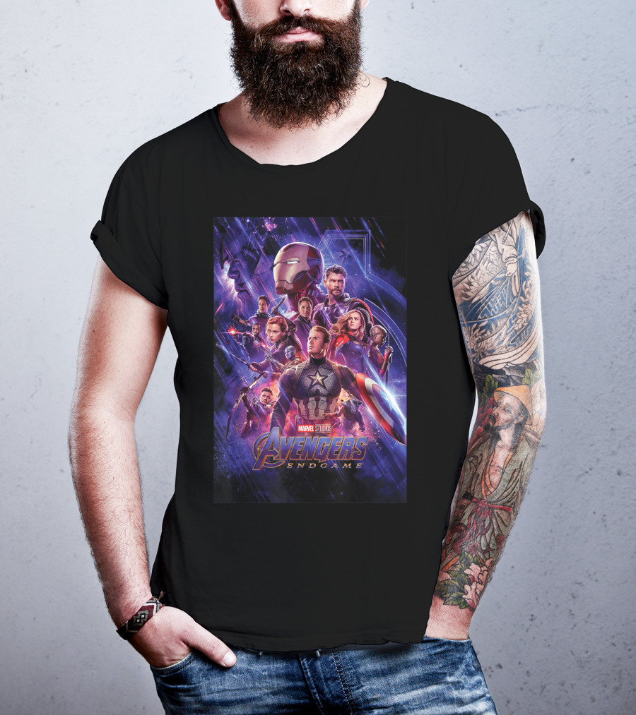 Marvel Studios Avengers Endgame Iconic Heroes Space Group Shot T-Shirt