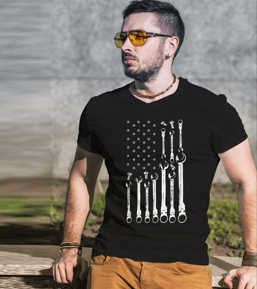 Mechanic Tools American Flag Patriotic USA T-Shirt