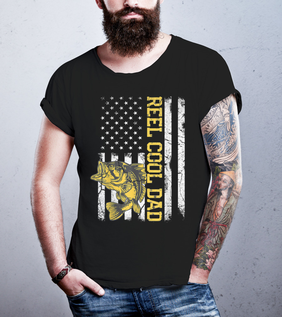 REEL COOL DAD American Flag Fishing T-Shirt