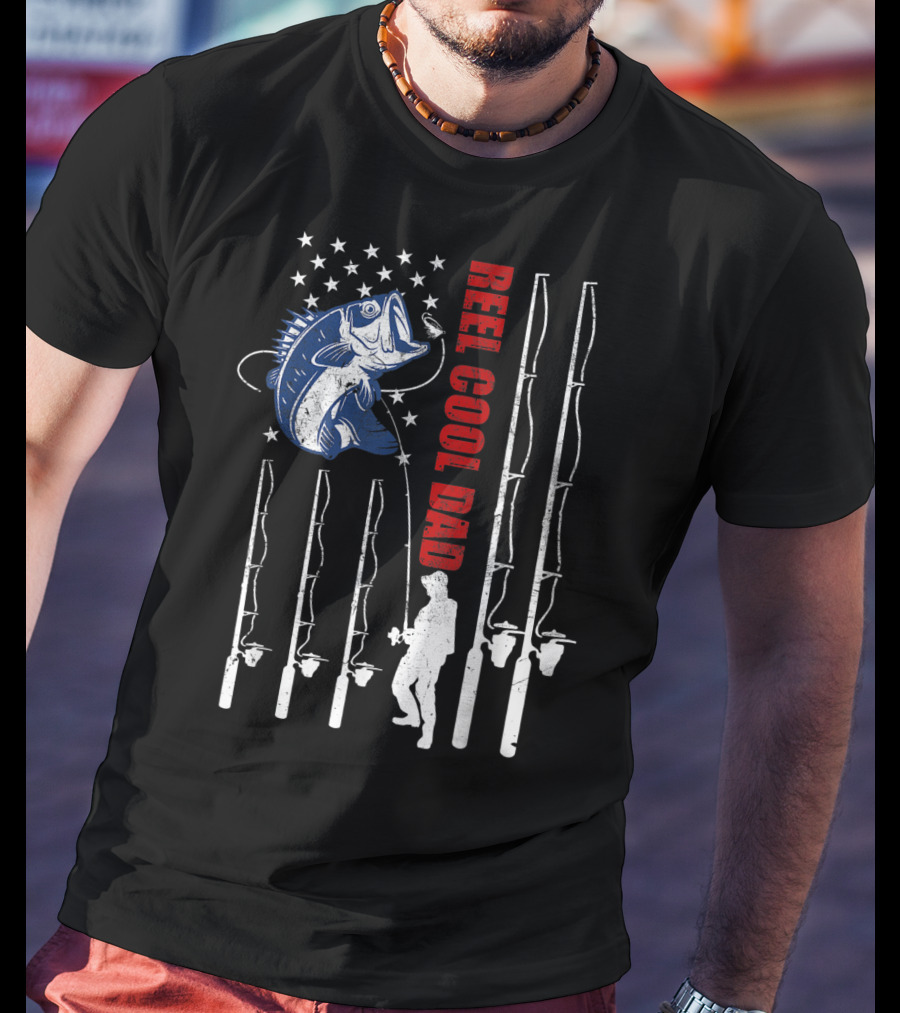 Reel Cool Dad Vintage Fishing USA Flag Mens Fish Rods T-Shirt