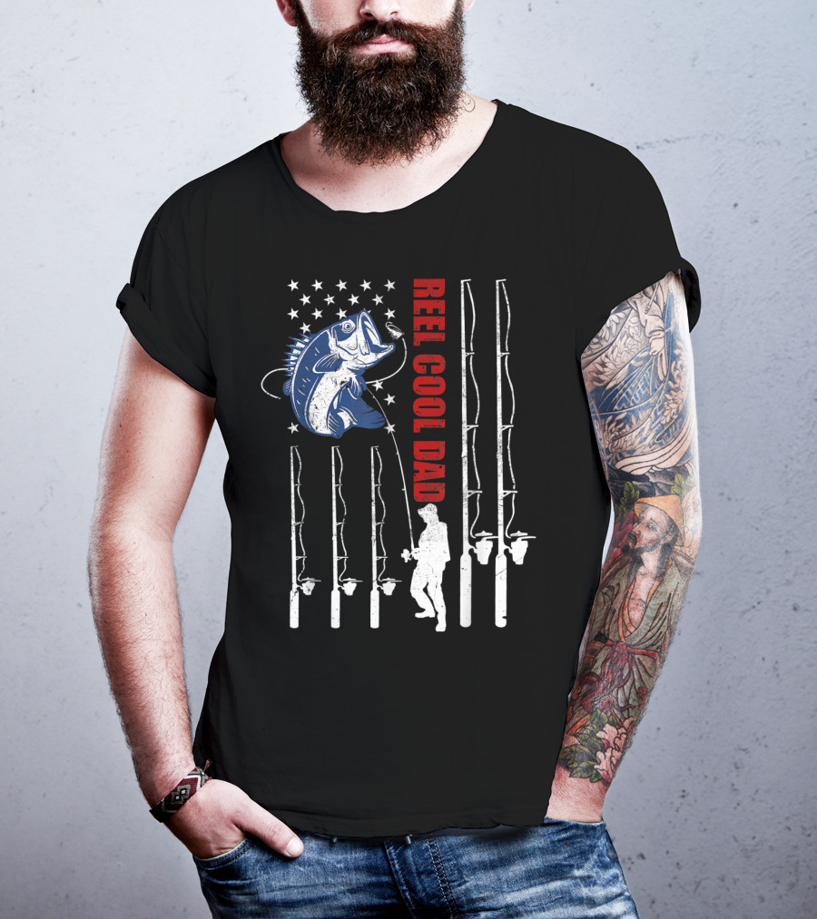 Reel Cool Dad Vintage Fishing USA Flag Mens Fish Rods T-Shirt