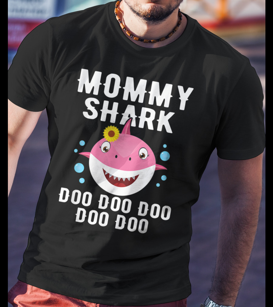 Mommy Shark Doo Doo Doo Doo Funny Kids Video Baby T-Shirt
