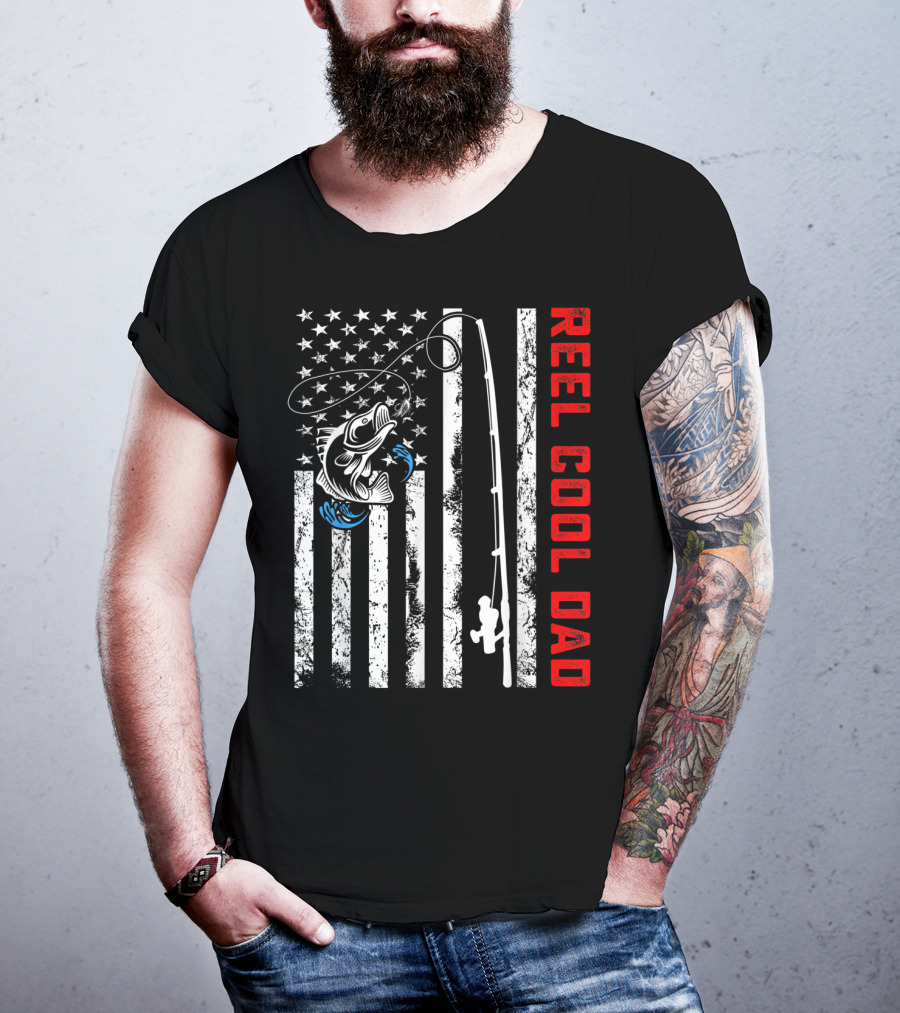 Reel Cool Dad American Flag Fishing Patriotic Father's Day Birthday T-Shirt