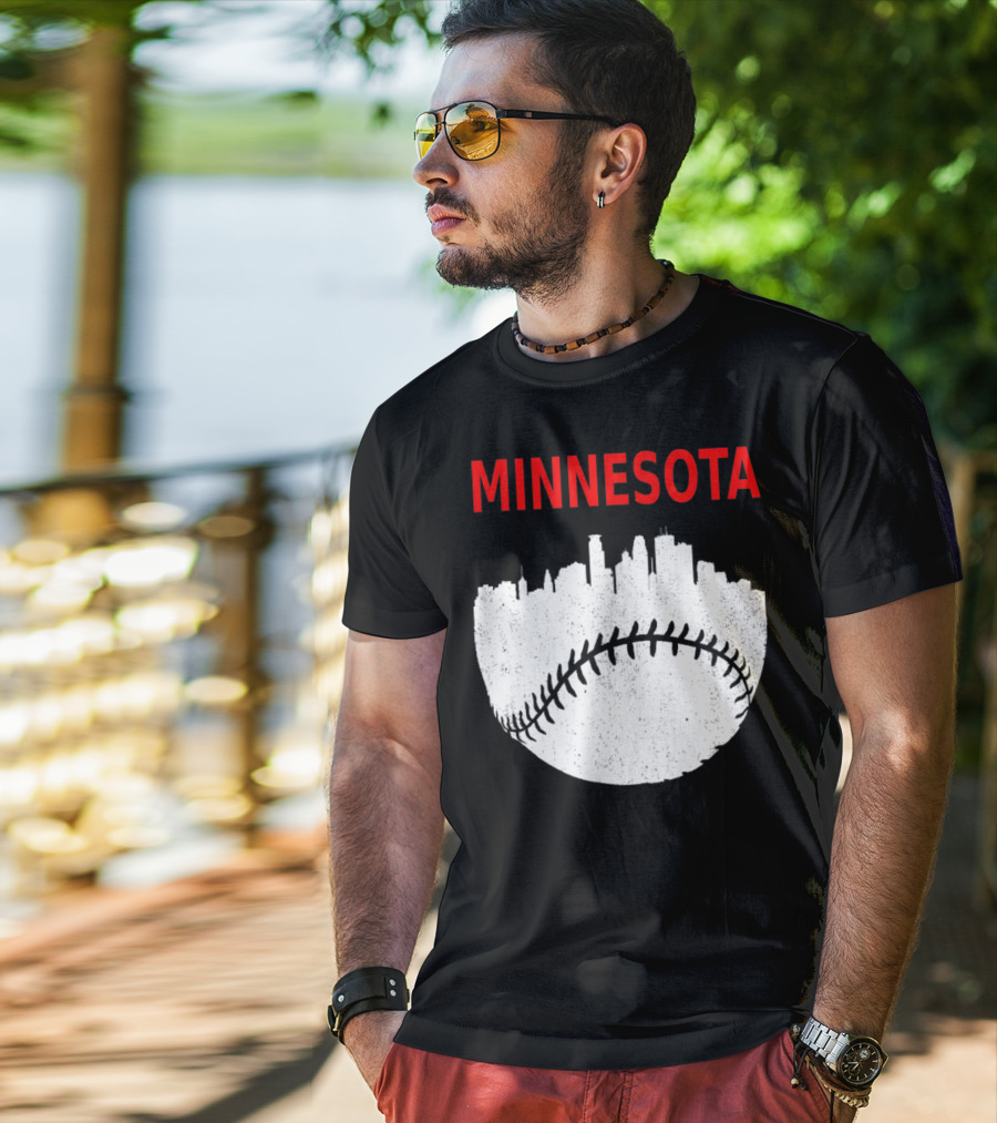 Minnesota Baseball Minneapolis Cityscape Retro Vin T-Shirt