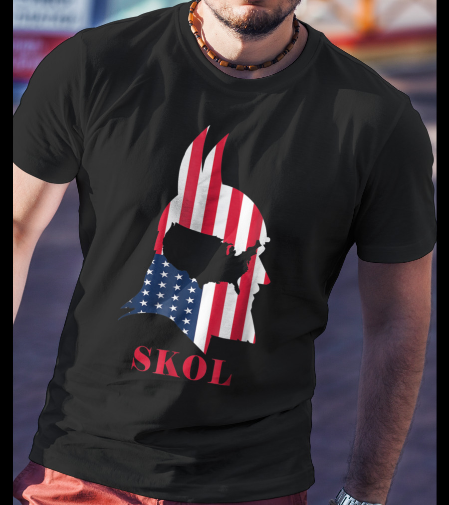 Skol Vikings Helmet USA Flag Minnesota T-Shirt