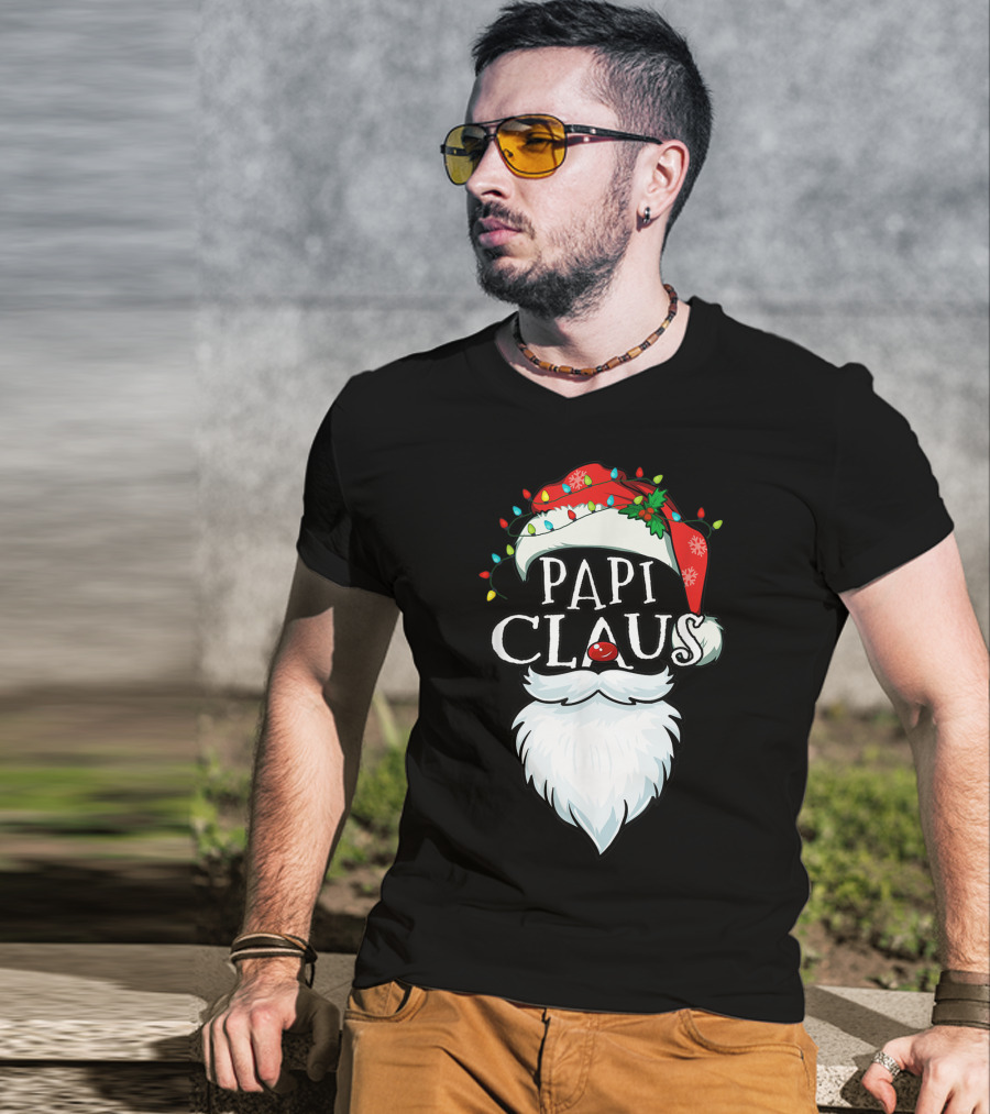 Mens Papi Claus Santa Hat Xmas Costume Family Beard Lights T-Shirt