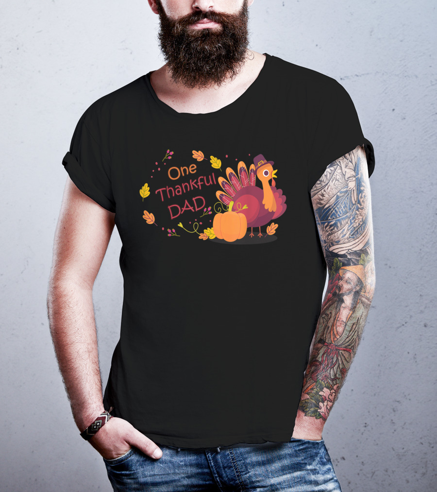 One Thankful Dad Turkey With Pumpkin And Autumn Leaves T-Shirt