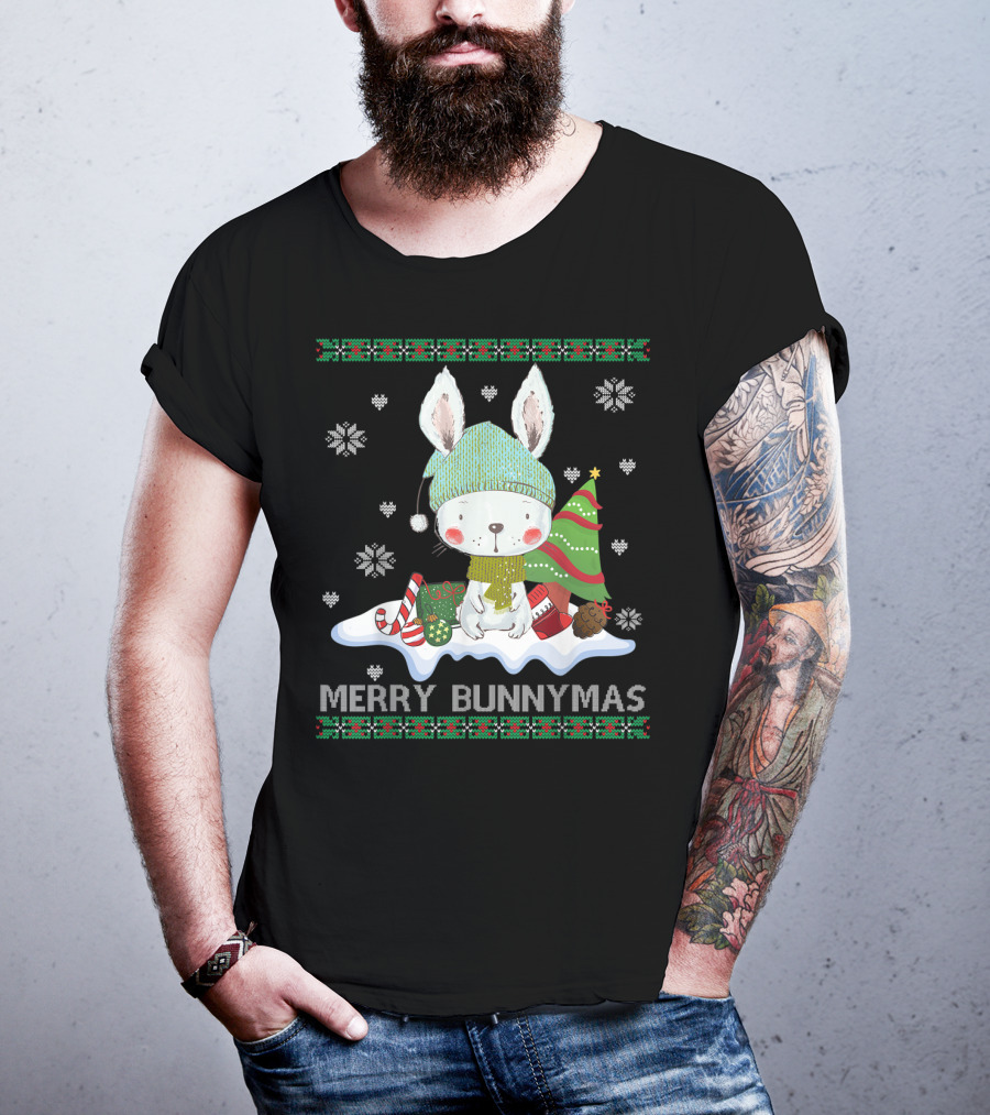 Merry Bunnymas Cute Bunny With Santa Hat And Christmas Tree T-Shirt