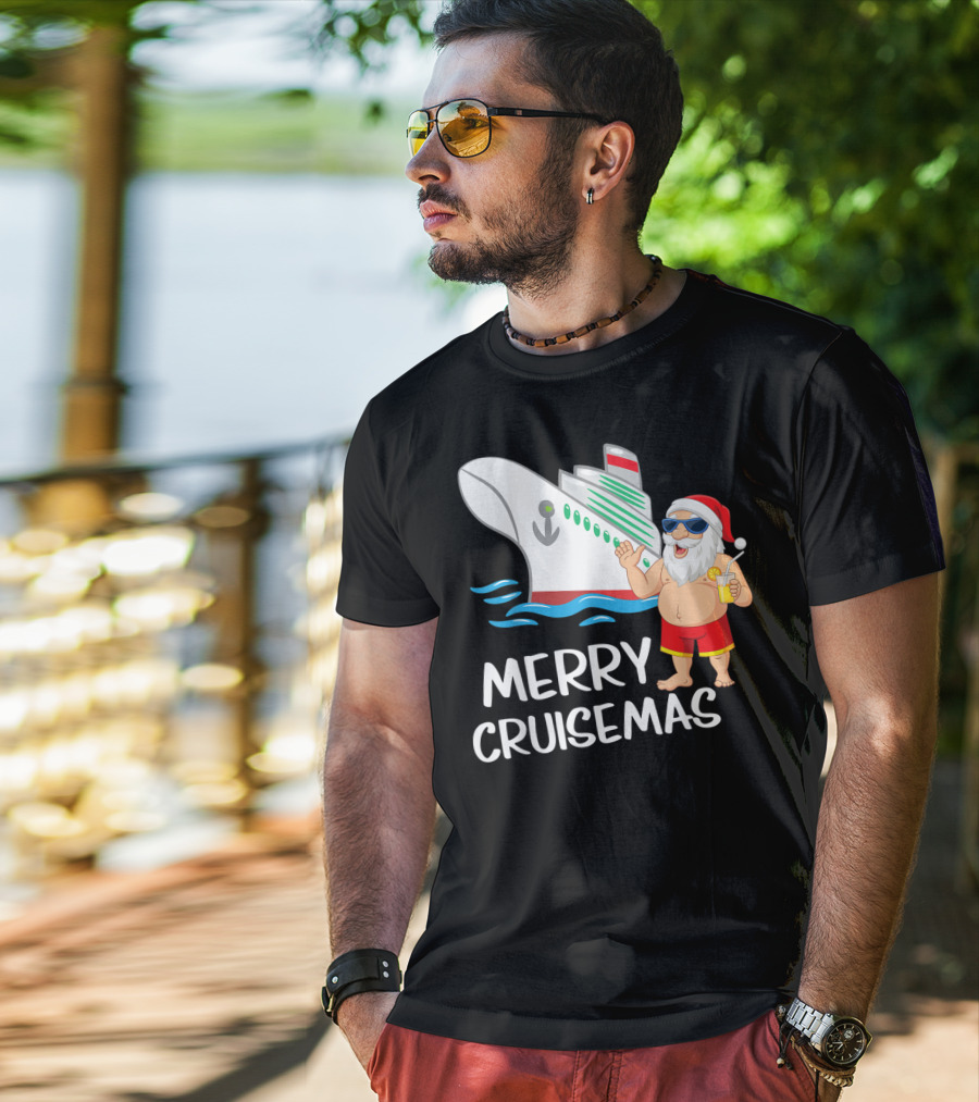 Merry Cruisemas Santa Claus Tropical Vacation Cruise Ship T-Shirt