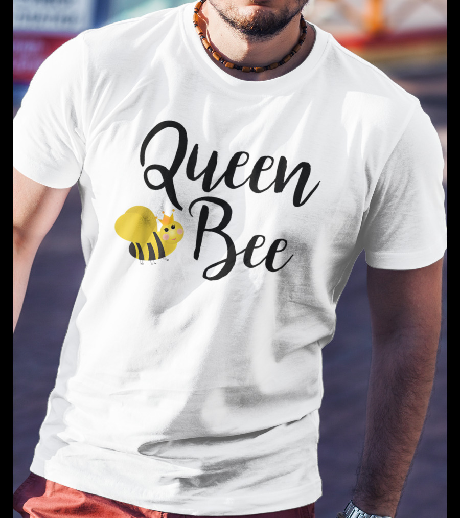 Queen Bee Cute Beekeeping Fun Beehive T-Shirt