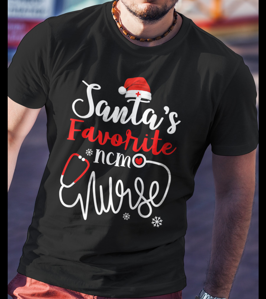 Santa's Favorite Ncm Nurse Hat Stethoscope Snowflakes T-Shirt