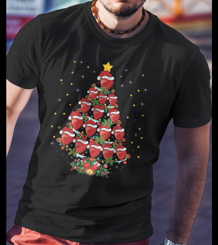 Strawberry Lover Xmas Strawberry Christmas Tree Santa Hat Decorated T-Shirt