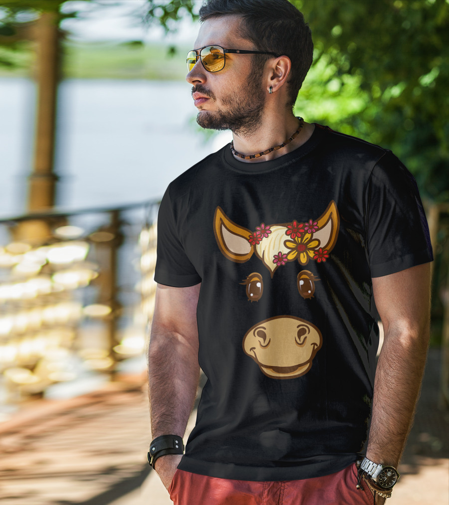Cute Horse Face With Flowers For Horseback Riding Owner T-Shirt