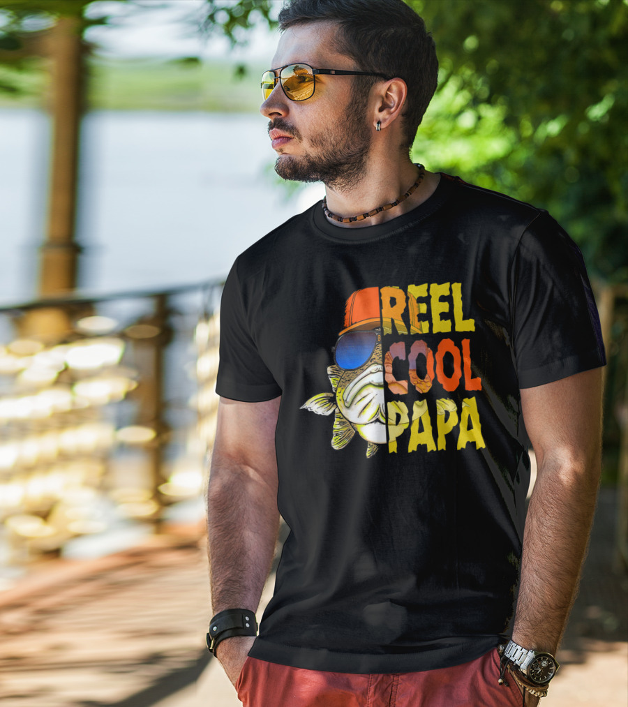 Reel Cool Papa Fishing Fish With Sunglasses And Hat T-Shirt