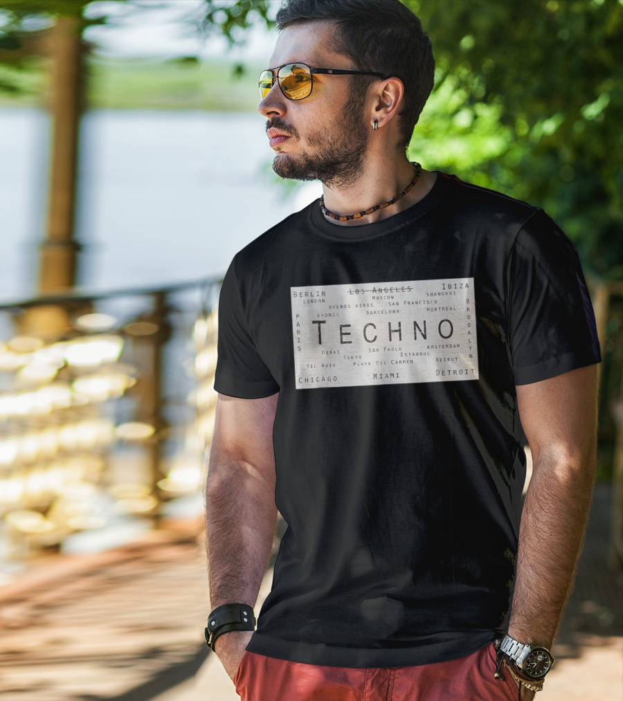 Techno Music Cities Berlin London Ibiza Detroit Paris Tokyo Miami Brooklyn Montreal T-Shirt