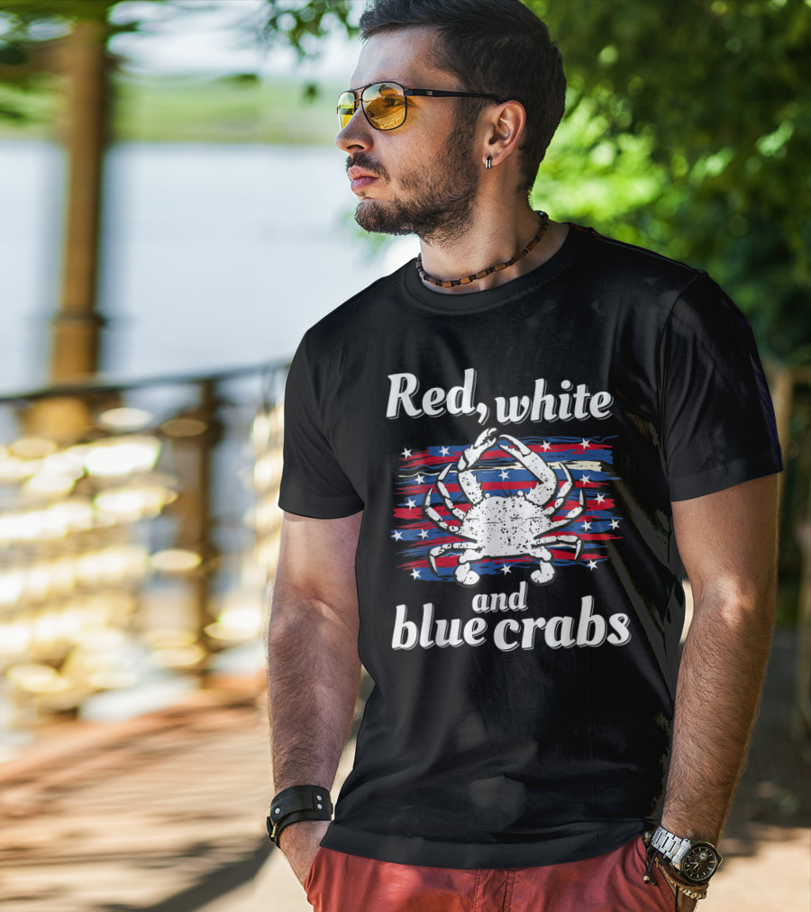 Red White And Blue Crabs Maryland Crab Chesapeake Bay T-Shirt