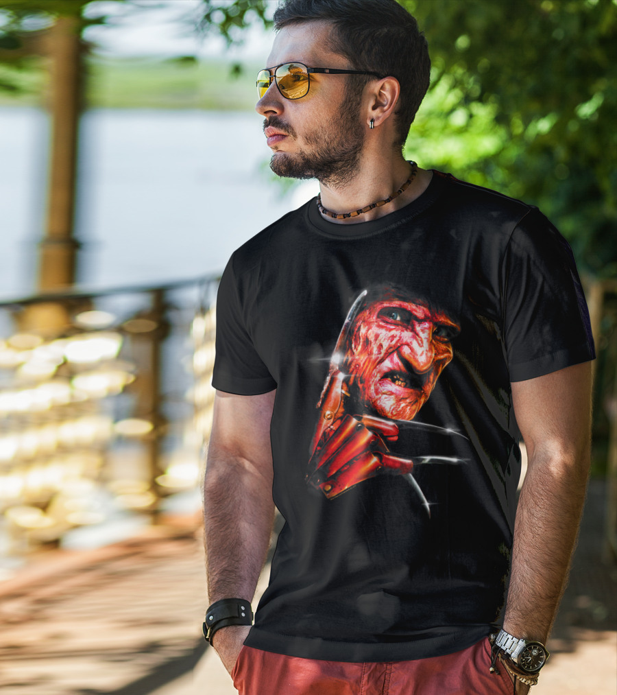 Nightmare On Elm Street Freddy Krueger Claw Face T-Shirt