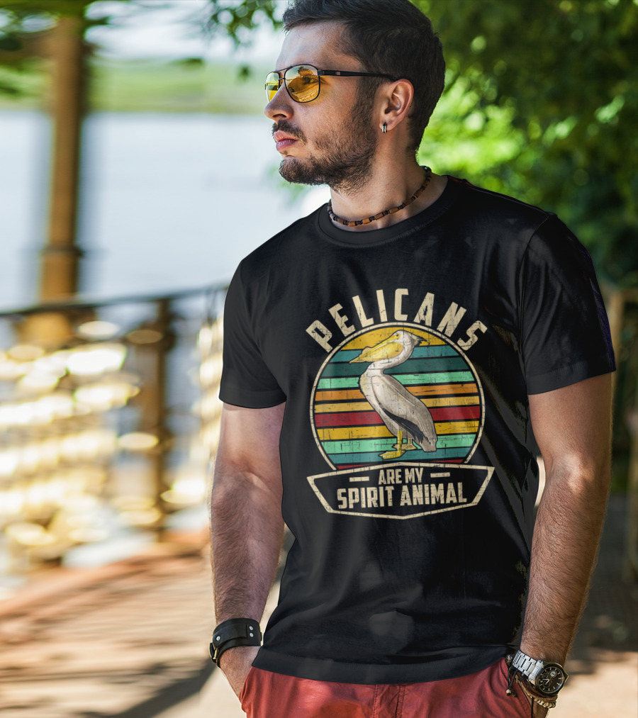 Pelicans Are My Spirit Animal Vintage Style Retro Stripes T-Shirt