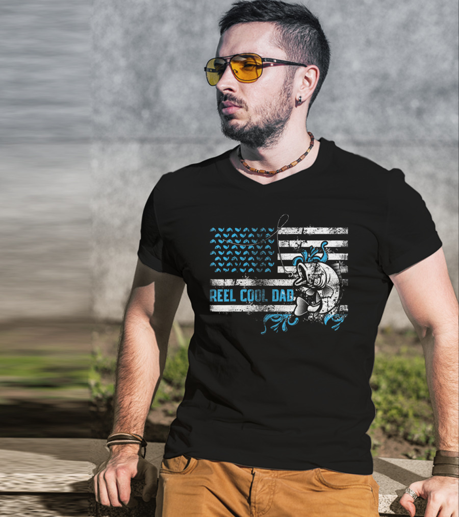 Reel Cool Dad Father's Day Fishing Funny Fisherman With American Flag And Cartoon Fish T-Shirt