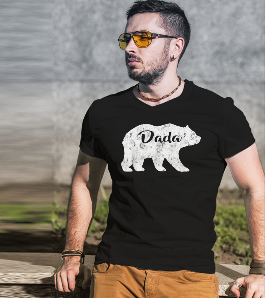Dada Bear Mens Awesome Camping Gramps T-Shirt