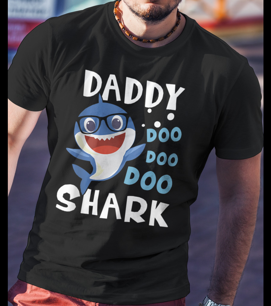 Daddy Shark Doo Doo Doo Funny Baby Mommy T-Shirt