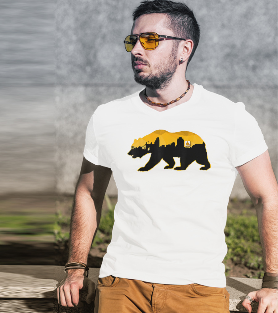 New England Bear Skyline Fear Beware Of Boston T-Shirt