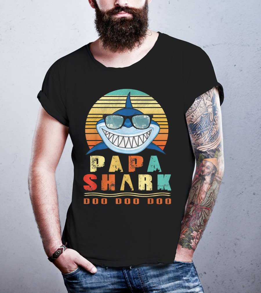Papa Shark Doo Doo Doo Cool Sunglasses Retro Sunset Vibe T-Shirt