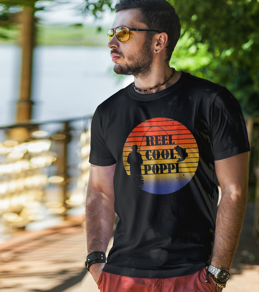 Reel Cool Poppi Silhouette Fishing Vintage Sunset T-Shirt