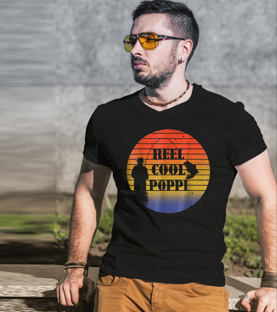 Reel Cool Poppi Silhouette Fishing Vintage Sunset T-Shirt
