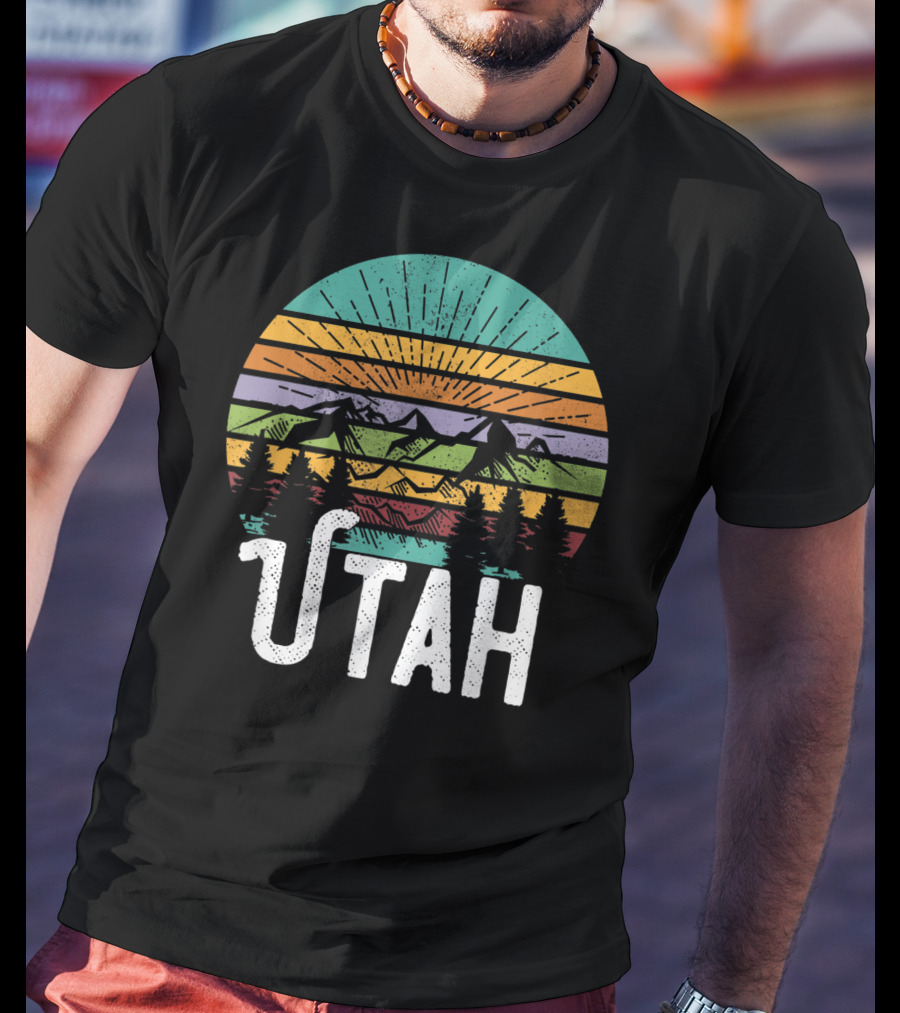 UTAH Vintage Mountain 70's 80's Style Retro Sunset Landscape T-Shirt