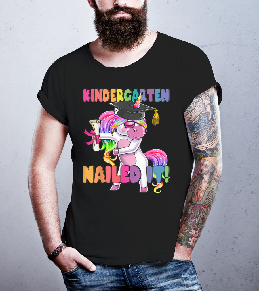 Kindergarten Nailed It Flossing Unicorn Graduation T-Shirt