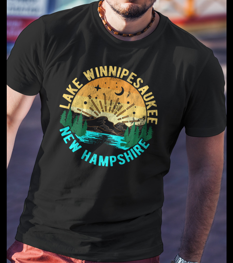 Lake Winnipesaukee New Hampshire Sunset Mountain Scene T-Shirt