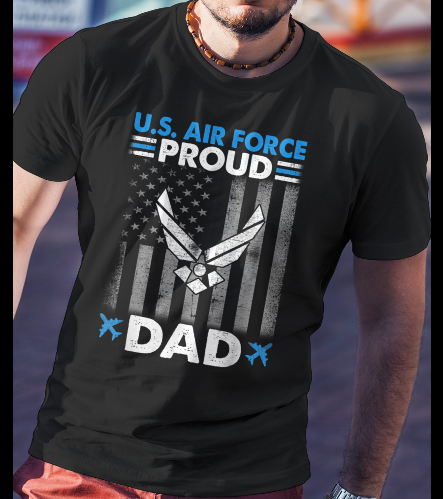 U.S. Air Force Proud Dad American Flag Emblem T-Shirt