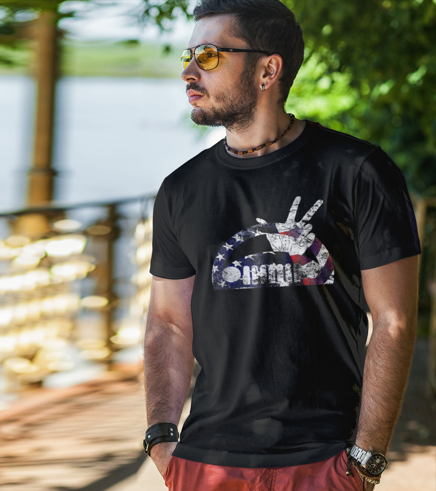 Jeep Wave American Flag Distressed Iconic T-Shirt
