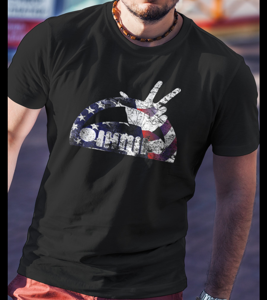 Jeep Wave American Flag Distressed Iconic T-Shirt