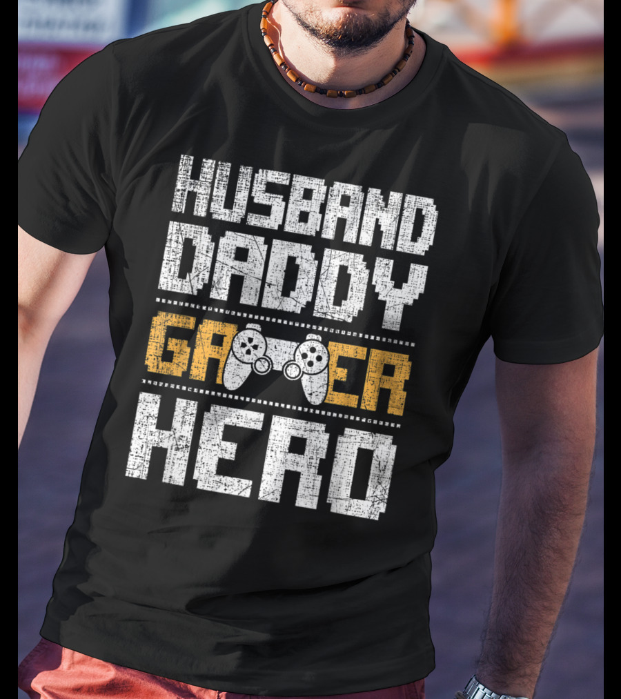 Husband Daddy Gamer Hero With Gaming Controller T-Shirt
