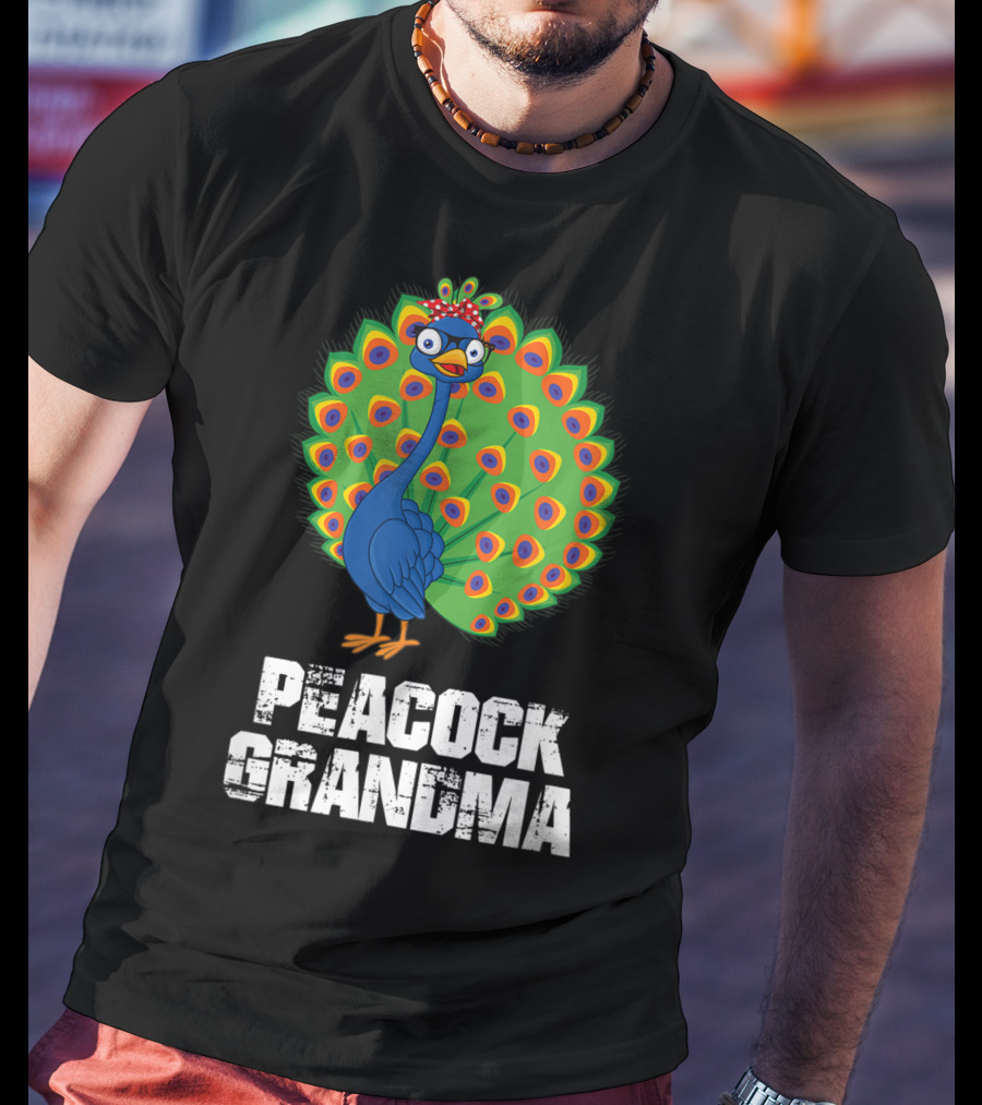 Peacock Grandma Birthday Nana T-Shirt