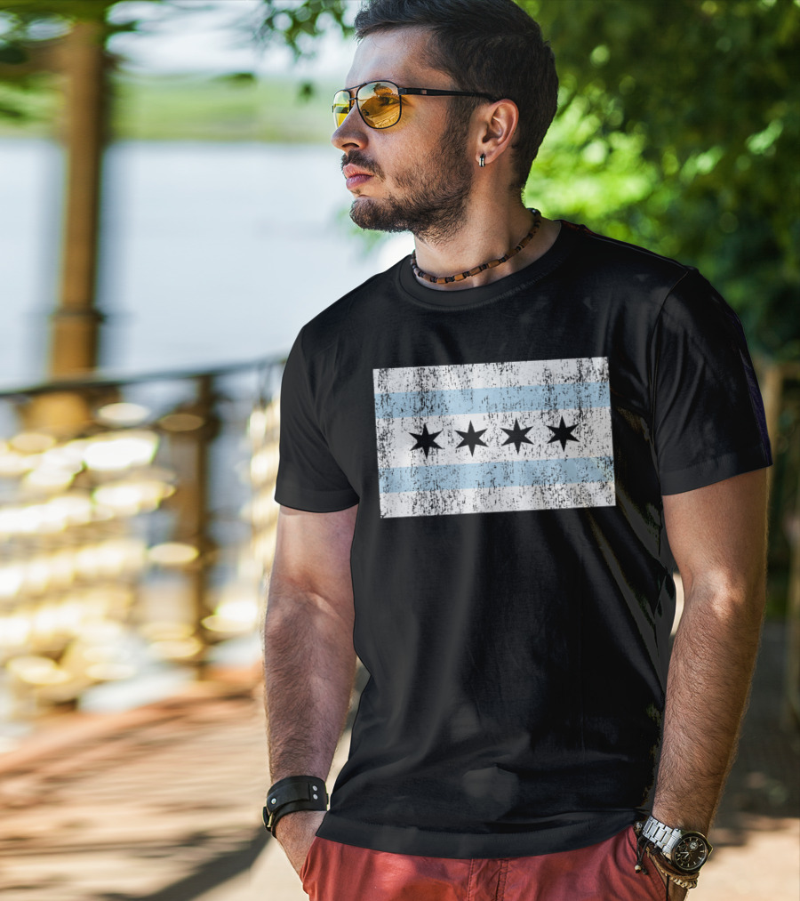 Distressed Vintage Chicago Flag With Grunge Texture T-Shirt