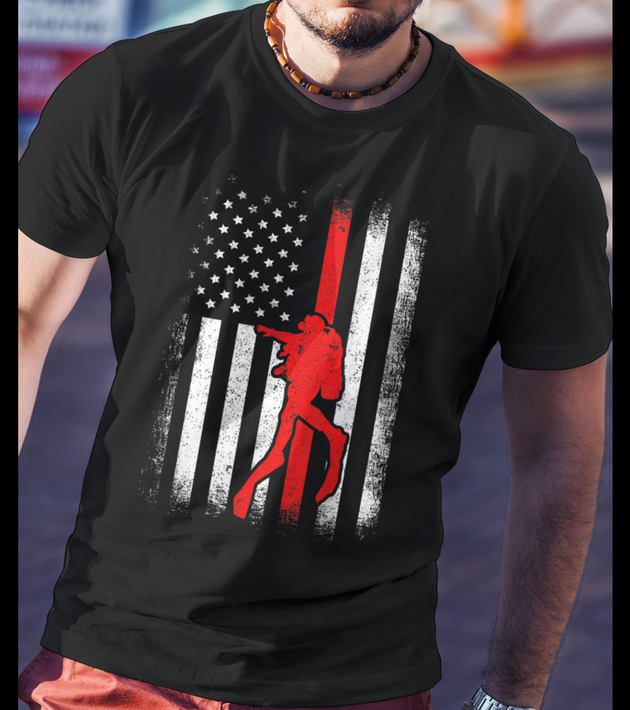 USA American Flag Red White Vintage Scuba Diving Iconic T-Shirt